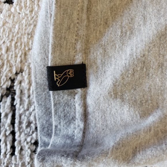 October's Very Own Owl's T-shirt - Picture 4 of 7